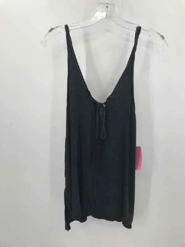 Pre-Owned Free People Black Size XS Tank Top graphic tank top