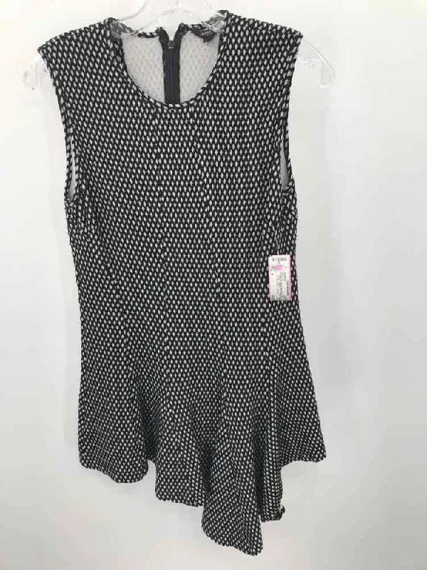 Pre-Owned Derek Lam Black Size 4 Tank Top navy tank top