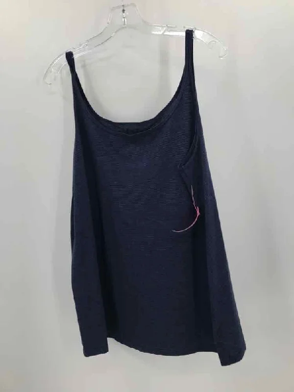 Pre-Owned Eileen Fisher Navy Size Large Stripe Tank Top stylish tank top