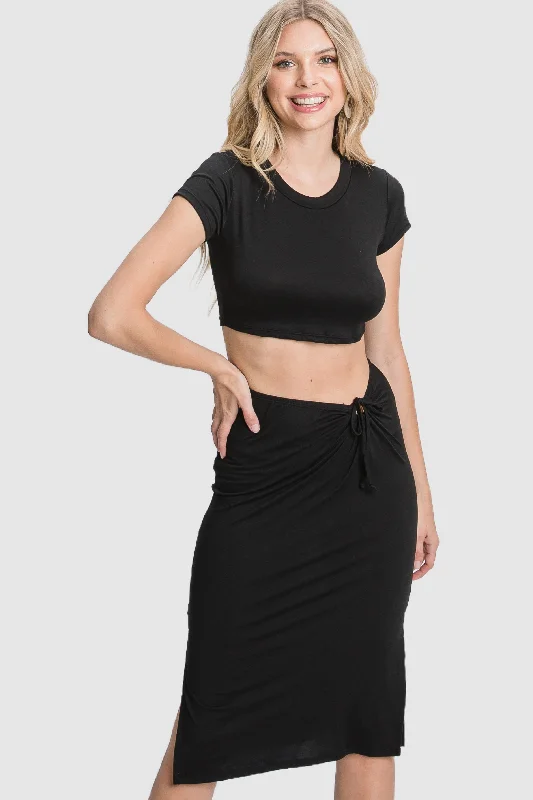 BLACK CROP TOP & SIDE SLIT ELASTIC WAIST SKIRT KNIT SET IN2028M Ribbed Striped Patterned